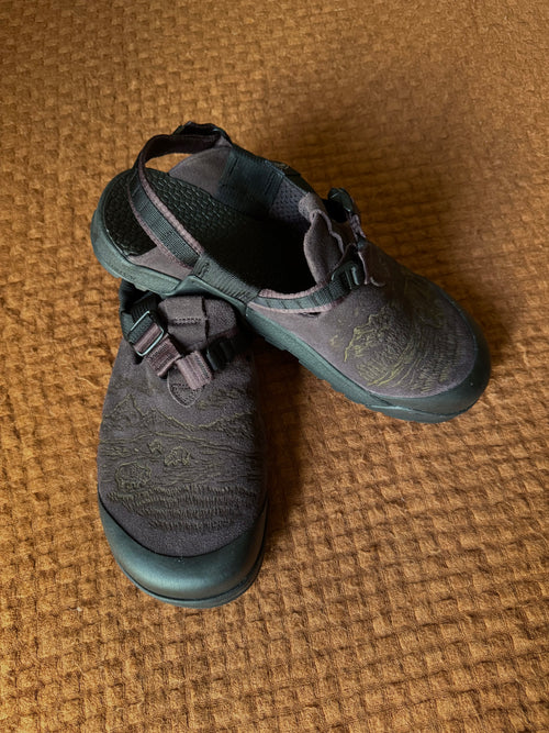 Bedrock Clog Design