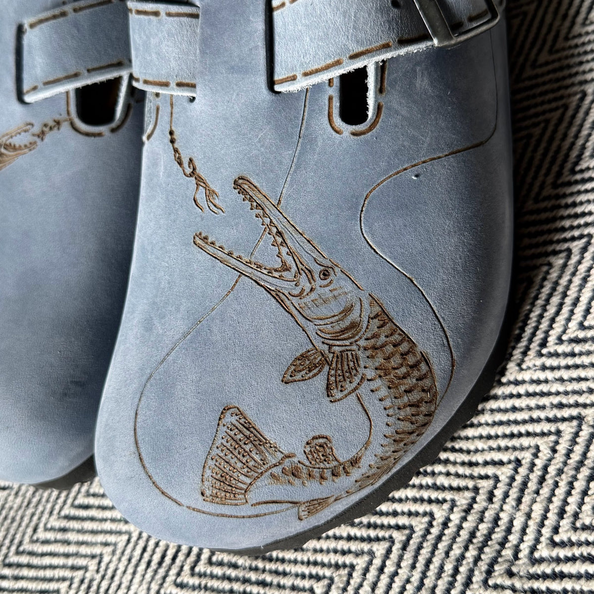 gar on elemental blue clogs (oiled leather)