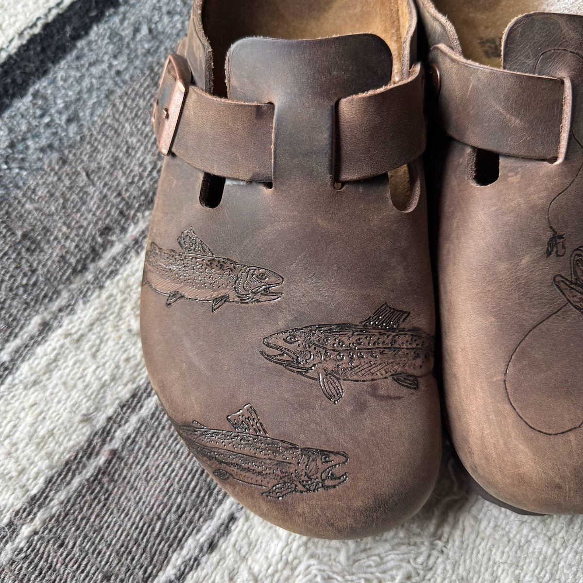 Trout Habana Brown Clogs (oiled leather)