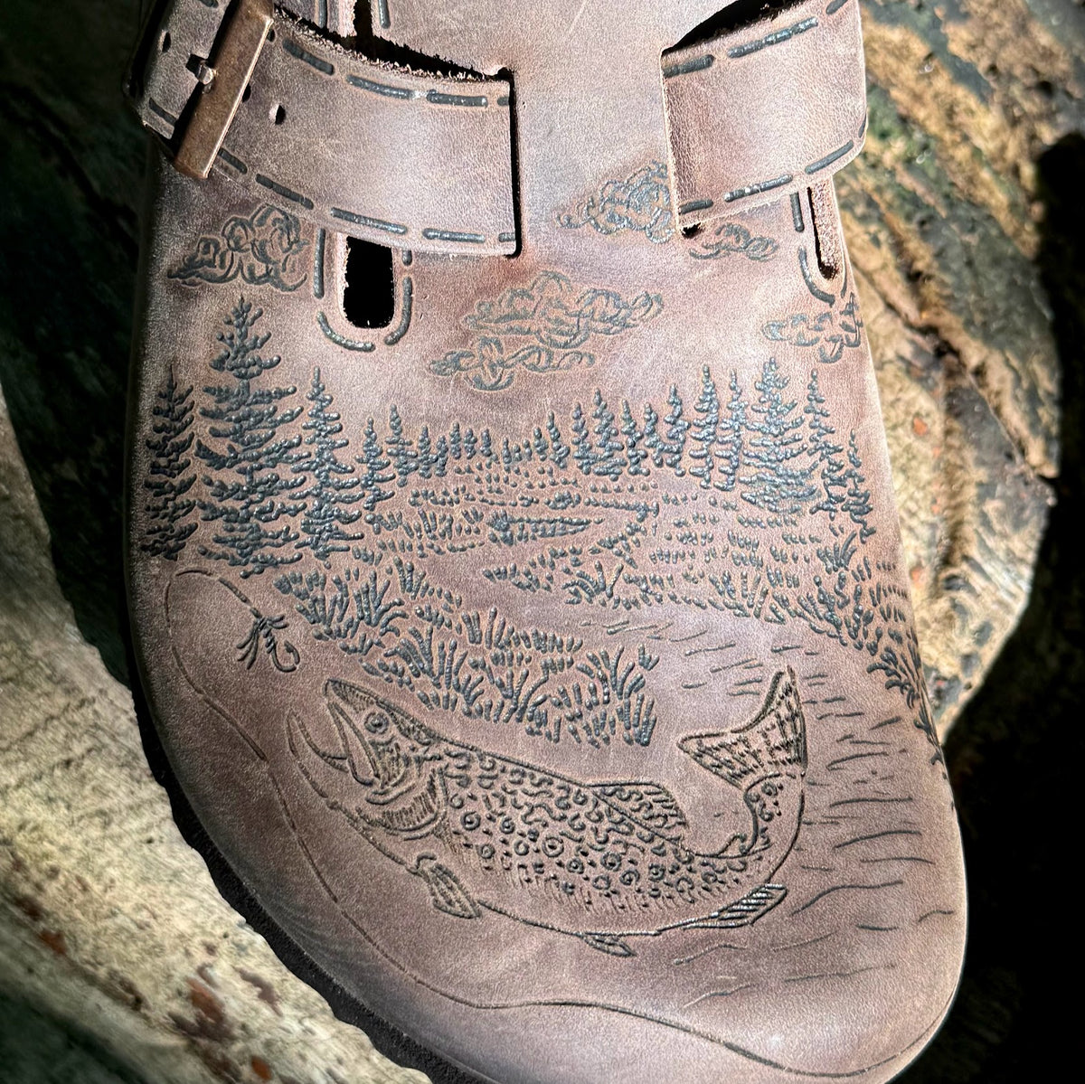 cabin and trout scene on habana clogs (oiled leather)